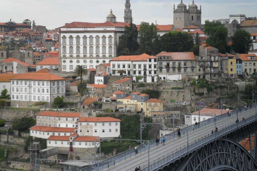 Porto Private Walking Tour with Fast Track to Lello - São Bento Tiles First, Then Porto’s Big-Small Contrast