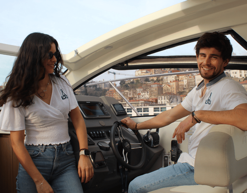 Porto: Private Yacht Cruise with Local Wines & Snacks - Fishermen’s village, Foz of Porto, and the shift toward the Atlantic