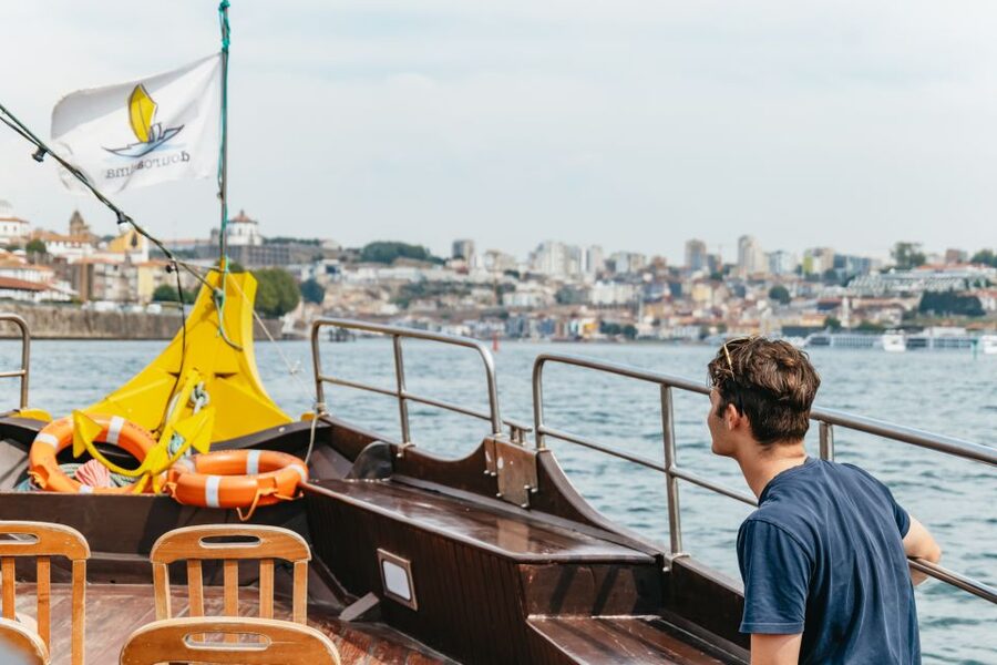 Porto: River Douro 6 Bridges Cruise - Ribeira and Vila Nova de Gaia Views: The Best Angles Happen Early