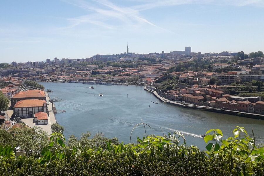 Porto Riverbank Tour on an e-bike: Atlantic Coast, Gardens - How the 3-hour format stays fun, not exhausting