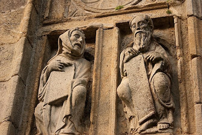 Porto: Santiago de Compostela and Valença do Minho Day Trip - The return ride to Porto: timing realities and comfort tips