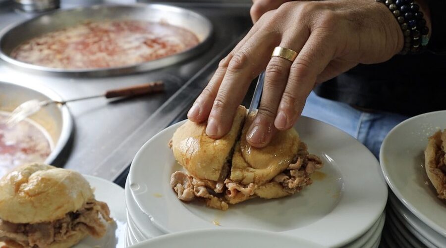 Porto: Secret Food Tour - Francesinha and Draft Beer, Porto’s Meat Sandwich Moment