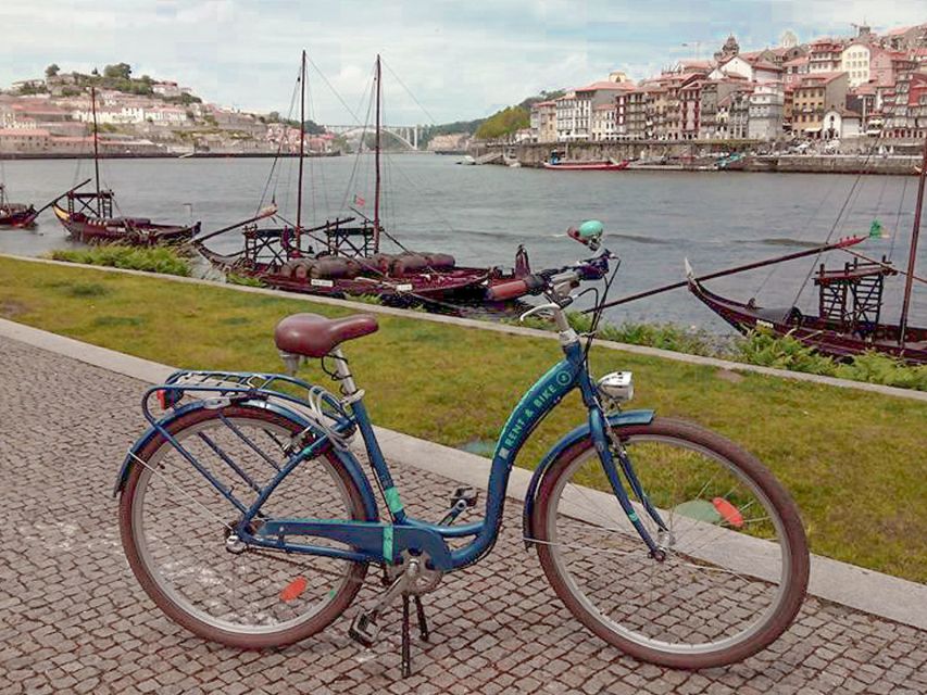 Porto: Self-Guided Bike and Boat Tour with Port Wine Tasting - Getting oriented: your bike, your map, your pace