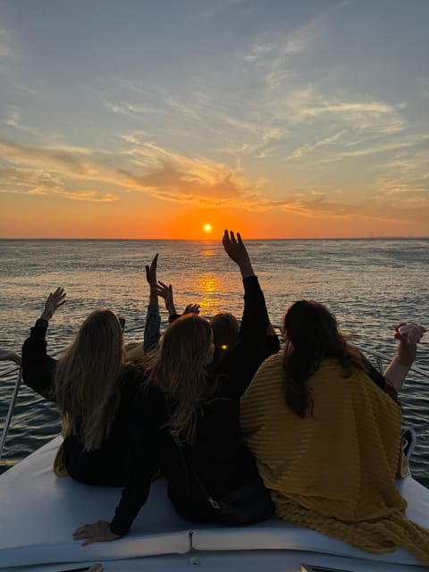 Porto: Small-Group Douro River Sunset Cruise with Drink - Your skipper and the small-group feel you can actually enjoy