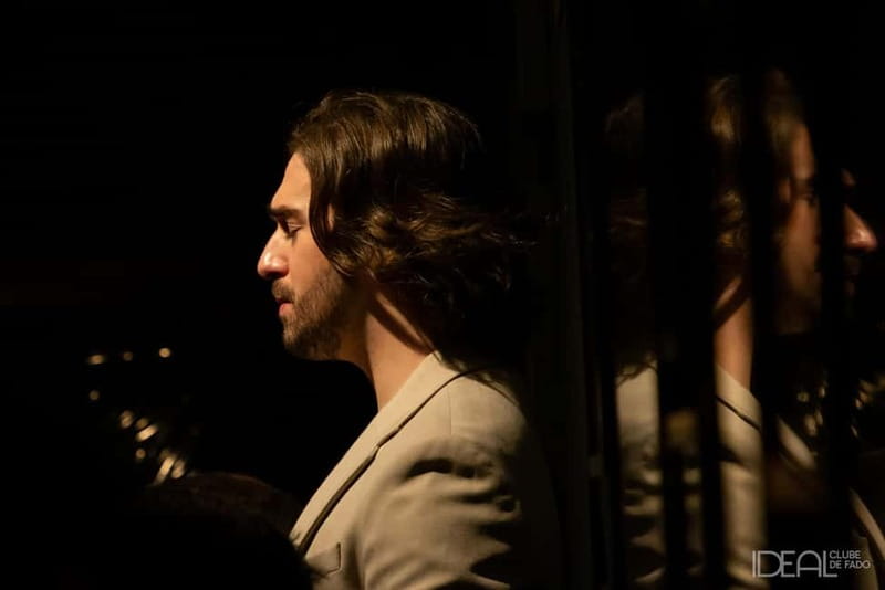 Porto: The highest-rated traditional fado concert (downtown) - Choosing your seat in a small Porto room