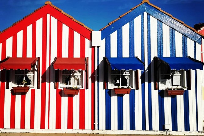 Porto to Lisbon Up to 4 Stops: Aveiro, Nazare, Fatima & Obidos - Nazaré: sea views at Sítio and the reason surfers talk about this coast
