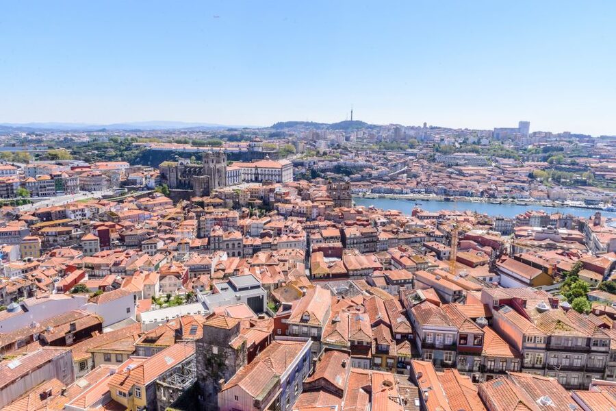 Porto: Torre dos Clerigos Entrance Ticket - Price and value: why this ticket often feels like a bargain