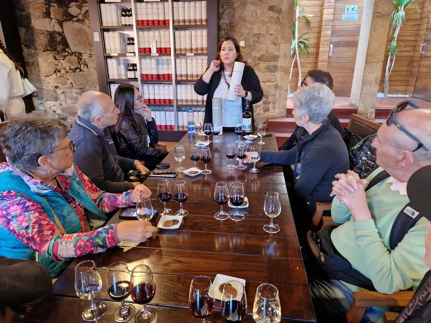 Porto tour with Port Wine tasting in a hidden wine cellar! - Key things that make this Porto tour worth your time