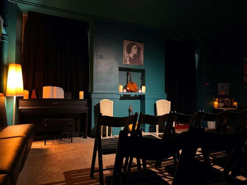 Porto: Traditional Fado Show at Sao Bento with Port Wine - FAQ