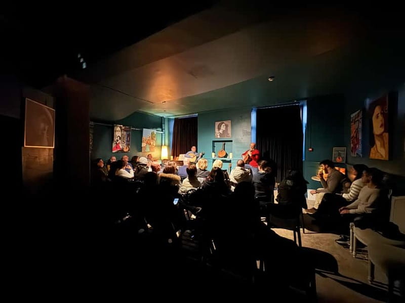 Porto: Traditional Fado Show at Sao Bento with Port Wine - Practical Stuff: Meeting Point, Seating, and Timing
