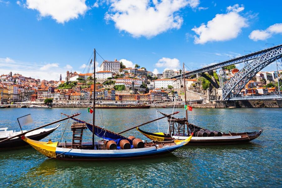 Porto: Tuk-Tuk Tour, Douro River Cruise, and Wine Tasting - From City Walls to a Quick Starter Circuit in Porto