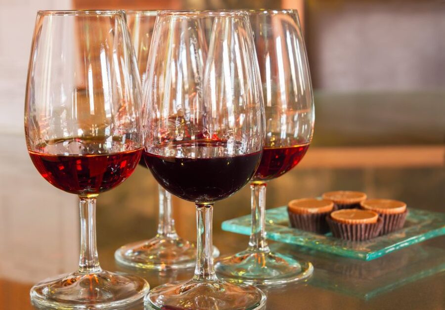 Porto: Tuk-Tuk Tour, Douro River Cruise, and Wine Tasting - Winery Visit and Port Tastings at Porto Wine Country Style