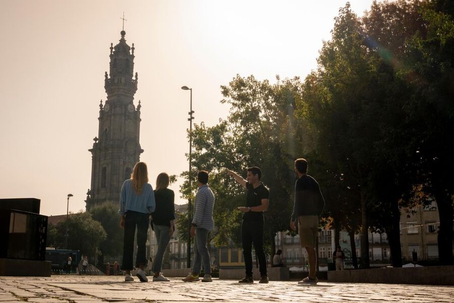 Porto: Walking Tour, Lello Bookshop, Boat and Cable Car - Livraria Lello entry: what you should look for once you’re inside