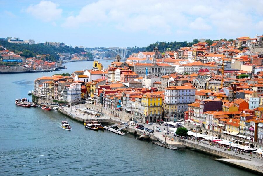 Porto Walking Tour of the city centre in small-groups - Vitória, Porto: understanding the city’s story from the streets