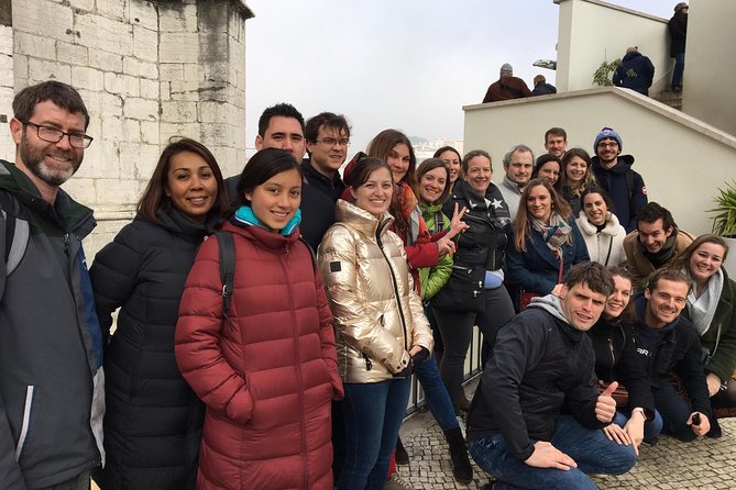 Porto Walking Tour - The Perfect Introduction to the City - Torre dos Clérigos and the old jail: Porto’s dramatic contrasts