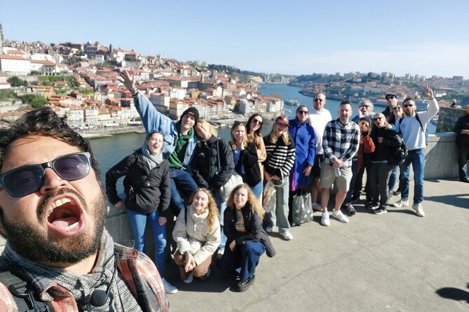 Porto Walking Tour - The Perfect Introduction to the City - São Bento Railway Station and Rua das Flores: the Porto you can’t fake