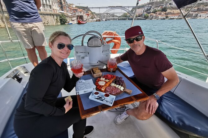 Porto: Wine and cheese tasting on a sailboat on the Douro River - Jardim do Morro and the Dom Luís I Bridge Moment