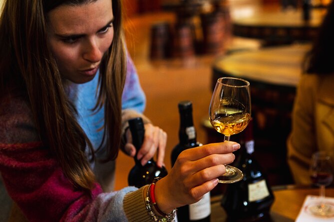 Porto Wine & Dine: Port Wine Cave Food Tour with Eating Europe - Jardim do Morro to Trigo Doce: get bearings, then start tasting