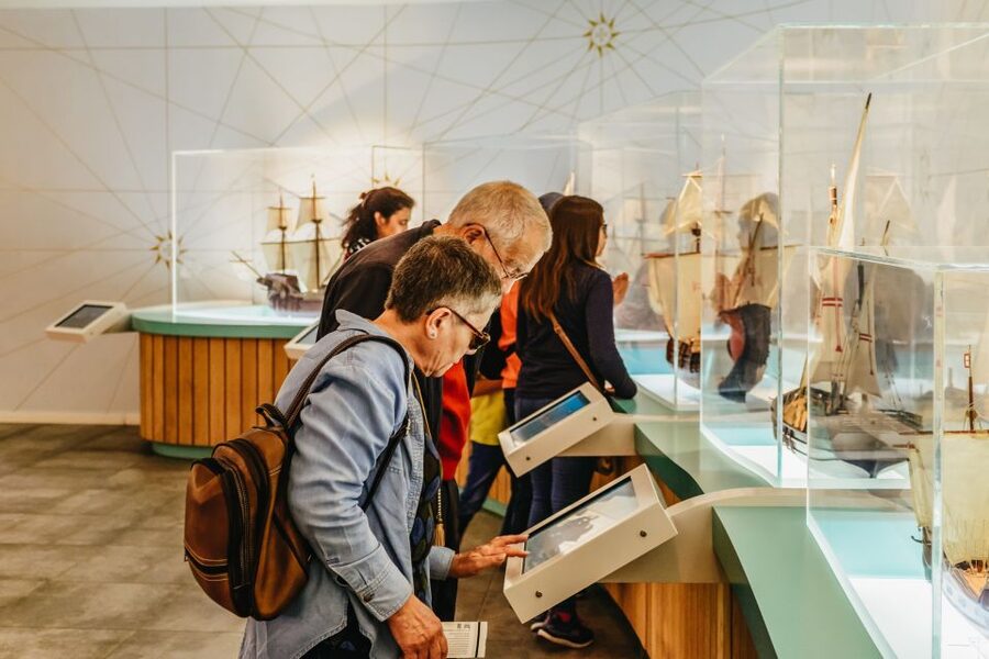 Porto: World of Discoveries Entry Ticket - The included boat ride: the highlight and the pace reset