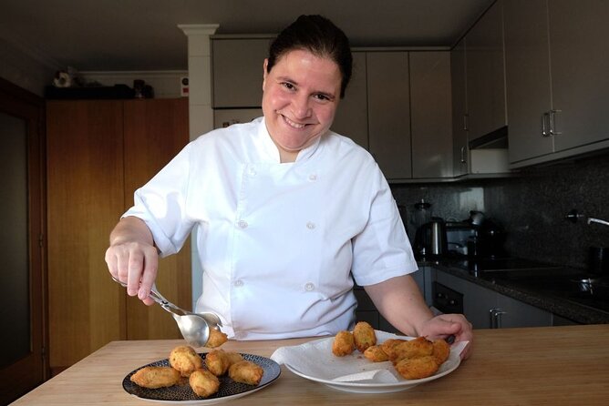 Portuguese Cooking Class in Porto with a Professional Chef - In Maria’s kitchen: what you will learn in 1.5 hours