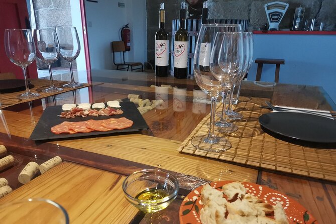 PREMIUM TASTING and TAPAS with GUIDED TOUR - Wine Tasting That Teaches: Worked vs Aged Styles You Can Taste Immediately
