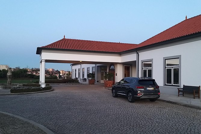 Private Airport Transfer from the Airport to Porto - What Happens After You’re Picked Up