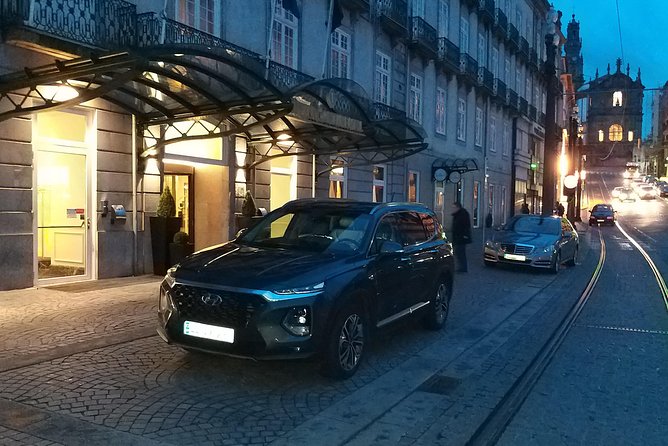 Private Airport Transfer from the Airport to Porto - Timing Your Ride in Porto Without Getting Trapped