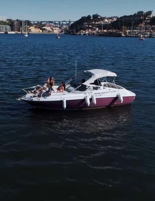 Private Boat Tour 6 Bridges 1h30, group price up to 6px - Why this 6 Bridges cruise feels like the best use of 90 minutes
