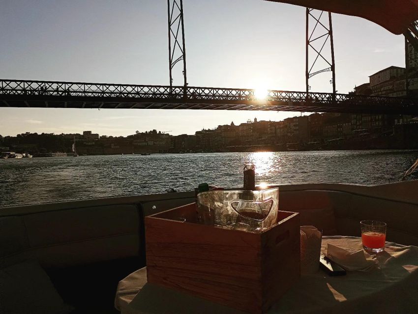 Private Boat Trip for 2 with Tasting in Porto -Sunset Option - Marina da Afurada to São Pedro da Afurada: the first look at the river life