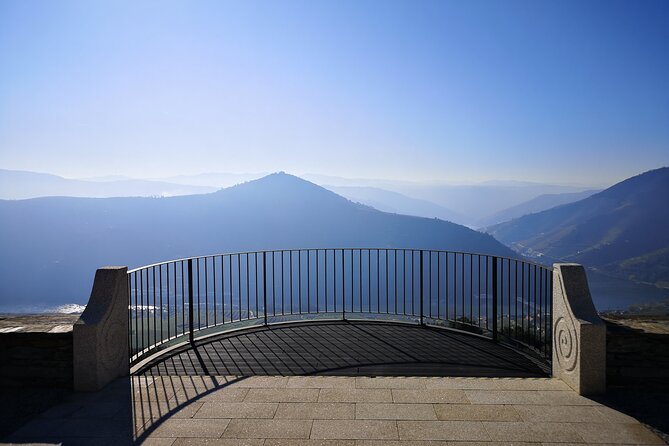 Private Douro Valley Wine Tour + Lunch and Boat Cruise - Miradouro Torguiano: Your First Big Look at Pinhão and Port’s Route