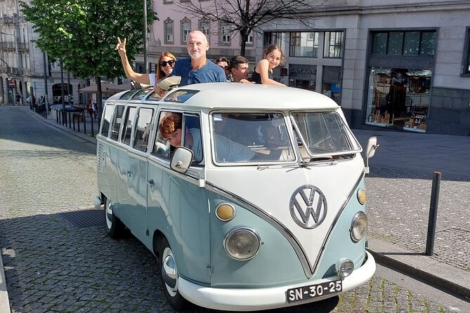 Private Porto Sightseeing by Vintage VW Kombi (up to 8 people) - The route rhythm: Foz to downtown to Gaia (and back)