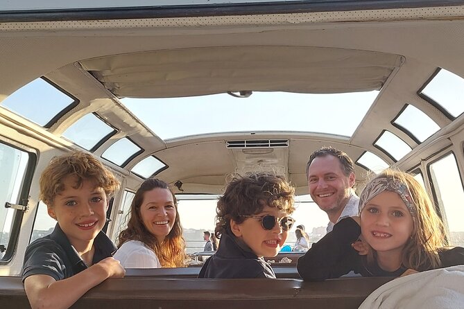 Private Porto Sightseeing by Vintage VW Kombi (up to 8 people) - Stop 2: Torre dos Clérigos from outside