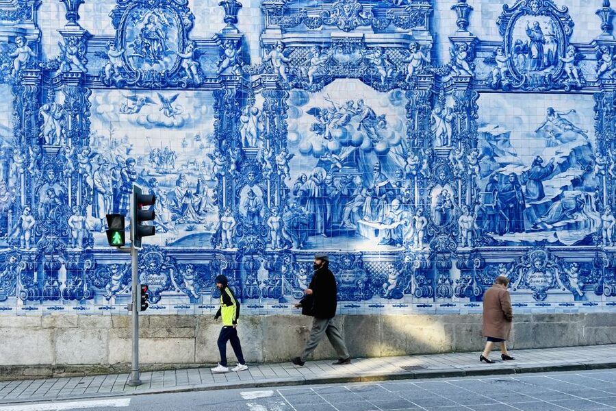 Private Walking Tour in Porto incl. Livraria Lello ticket - Why Porto’s tilework and wine walk so well together