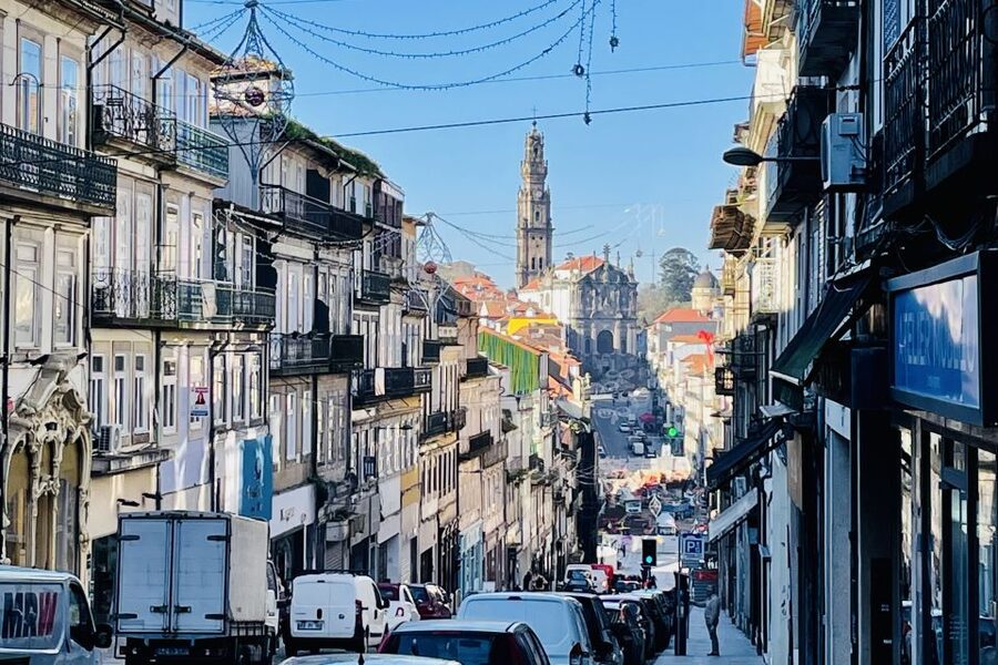 Private Walking Tour in Porto incl. Livraria Lello ticket - From São Bento to Dom Luis Bridge, start where Porto looks like a postcard
