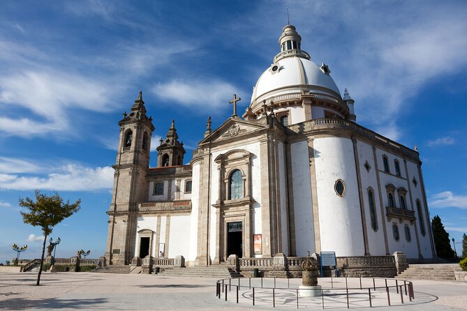 Roman Heritage of Braga: Self-Guided Puzzle Adventure - Domus da Escola Velha da Sé: turning street sights into a Roman home feeling