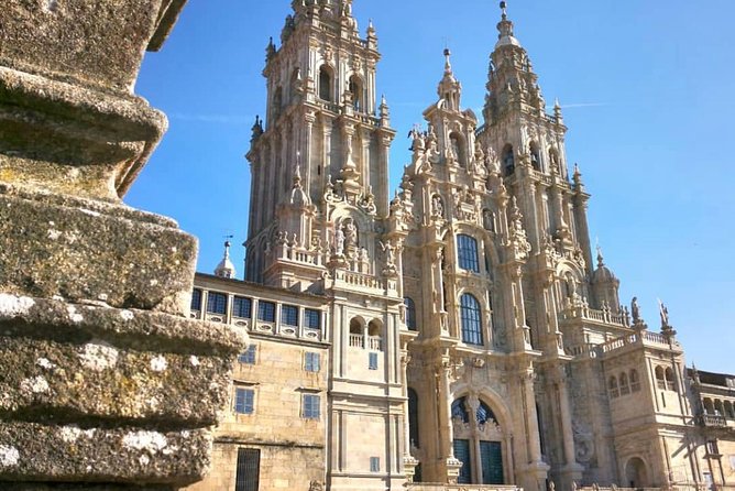 Santiago de Compostela & Viana do Castelo from Porto - Museu do Traje and Viana’s historical center in 90 minutes