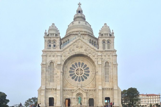 Santiago de Compostela & Viana do Castelo from Porto - Viana do Castelo first: Santuario de Santa Luzia