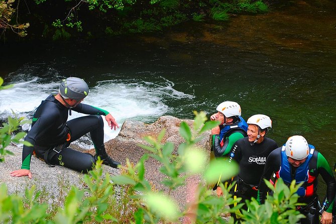 Star canyoning - Jump or rappel, and how alternatives keep it family-friendly