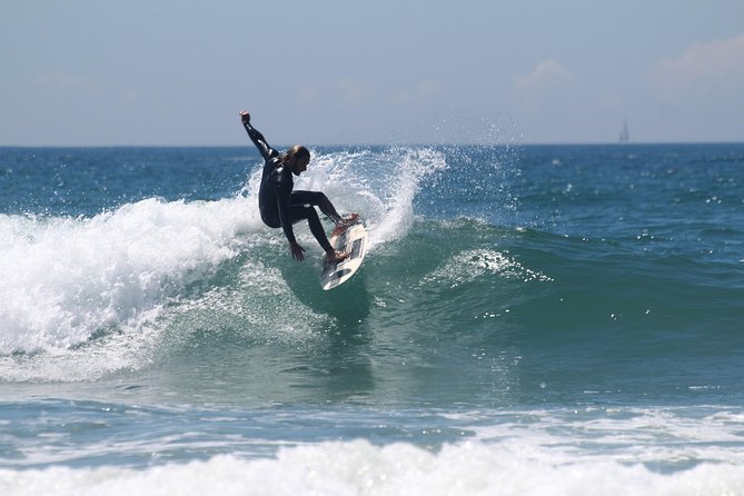 Surf Lesson for Beginners - Private Groups - How the 2-Hour Lesson Actually Moves, Warmup to Stretching