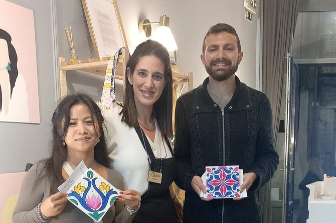 Tile Painting and Cocktails in Downtown Porto - Small Group Size: Why It Feels Personal Without Being Too Chaotic
