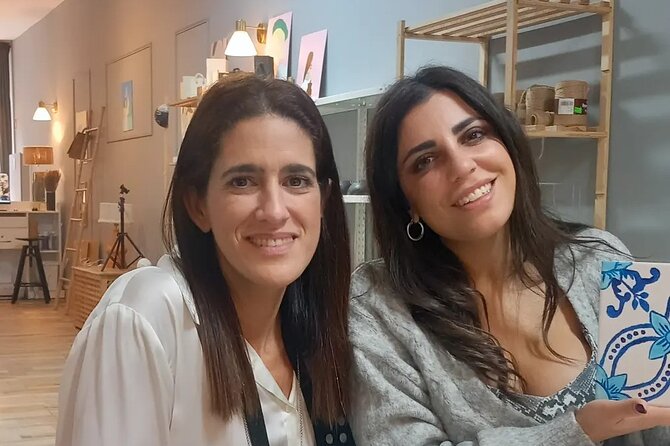 Tile Painting and Cocktails in Downtown Porto - Taking Your Tile Home About an Hour After the Class Ends