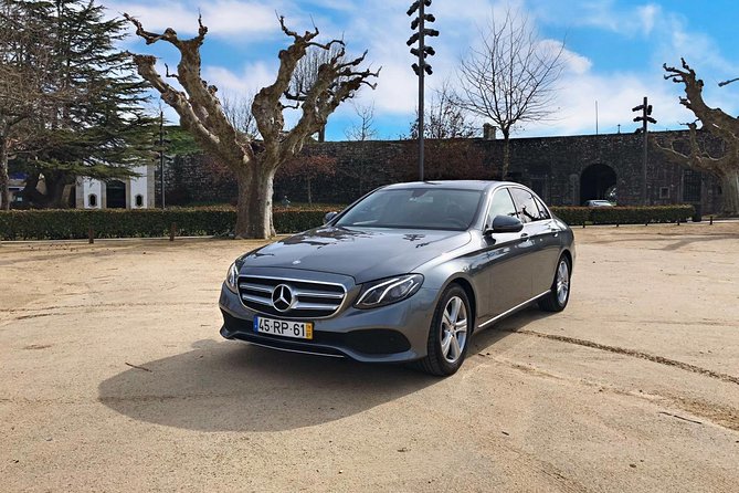 Transfer Airport (OPO) - Porto Centro - From OPO to Porto Centro, minus the airport stress