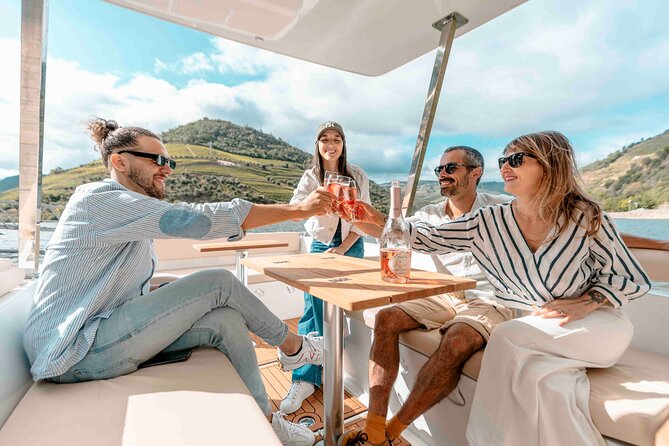 Valley of the Douro: Private Tour Electric Boat 1h With Wine Tasting - Key highlights before you go