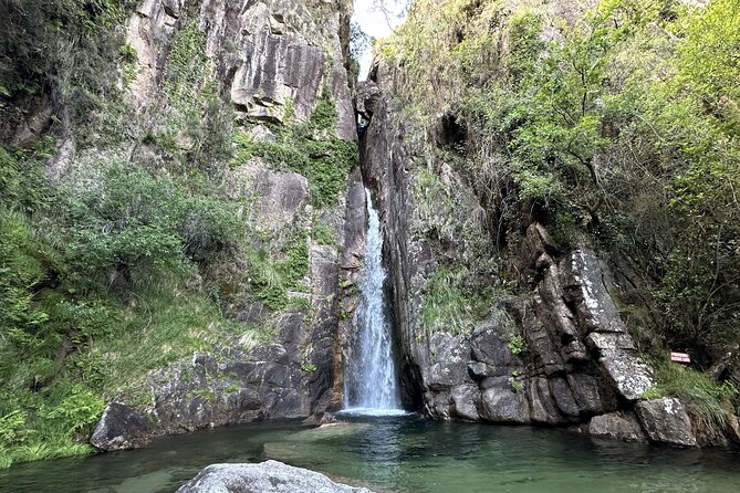 Waterfall Route in Peneda Gêres National Park - Stop 1: Cascata de Pincaes for a calm start and first swim time