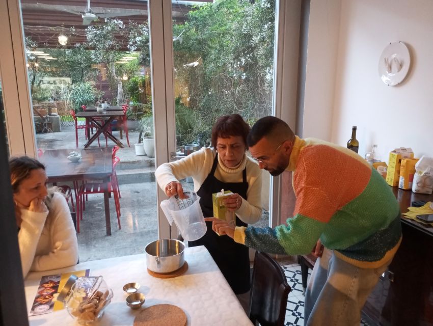 Workshops Pasteis de Nata in Porto, Portugal - The 19th-century building and the garden that changes the vibe